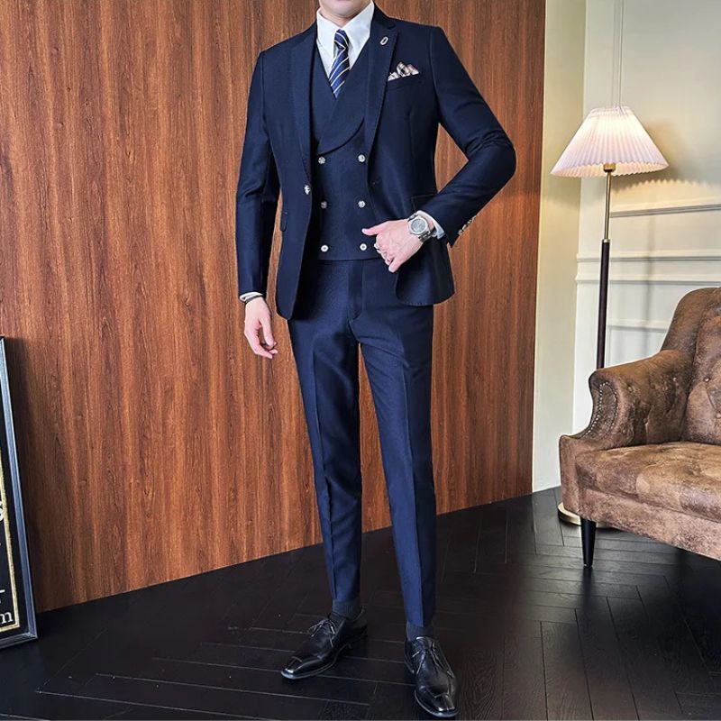 suit, modern men’s suit, men’s suit, men’s slim fit suit, formal men’s suit, executive men’s suit, double-breasted waistcoat suit