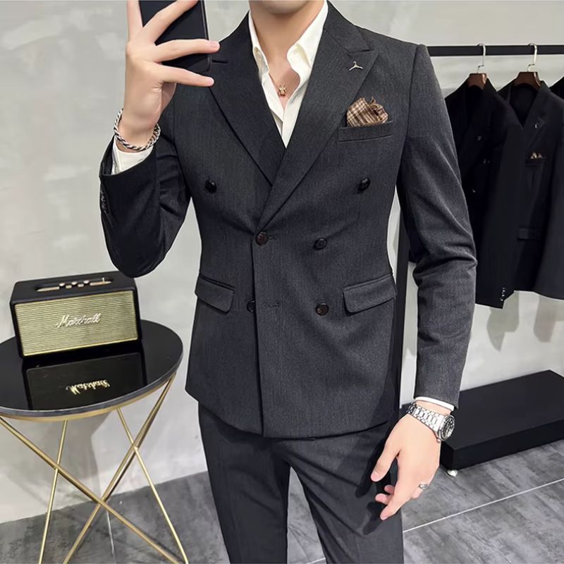 double-breasted men’s suit, solid grey suit, slim fit formal suit, elegant men’s outfit, Maximus menswear