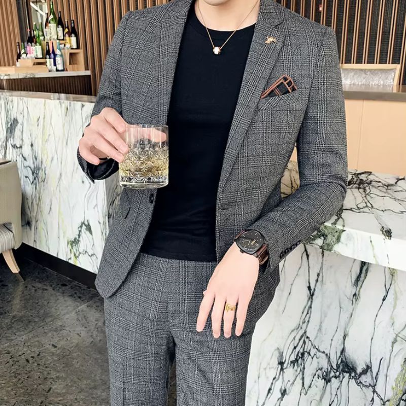 vintage checkered suit, slim fit men’s suit, retro men’s outfit, formal check suit, Maximus men’s fashion
