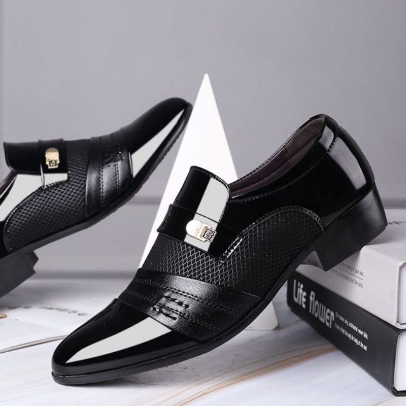 men’s luxury dress shoes, formal men shoes, elegant men footwear, breathable dress shoes, water-resistant formal shoes, luxury casual shoes, Maximus shoes