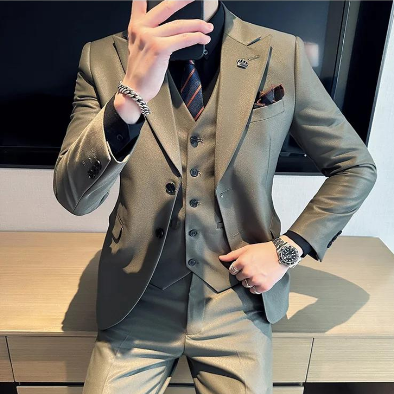 Men’s Style Suit Maximus