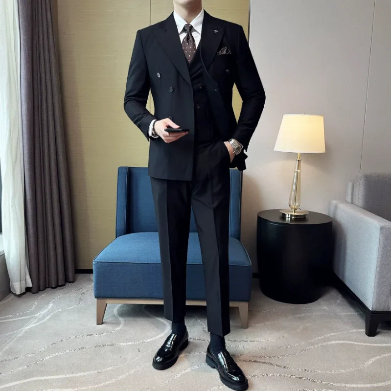 suit, Men's Suit, Men's Style Suit, Men's Style Double-Breasted Suit, Men's Double-Breasted Suit, double-breasted suit