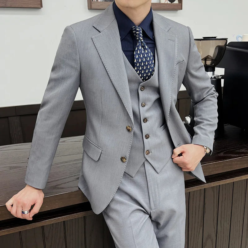 suit, slim fit men’s suit, men’s suit, Men's Slim Suit, Maximus Men's Slim Suit, Luxury Suit, Luxury men's Suit