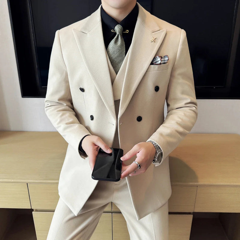 suit, Plain Suit, men’s suit, Men's Double-Breasted Suit, Men's Double-Breasted Plain Suit, double-breasted suit