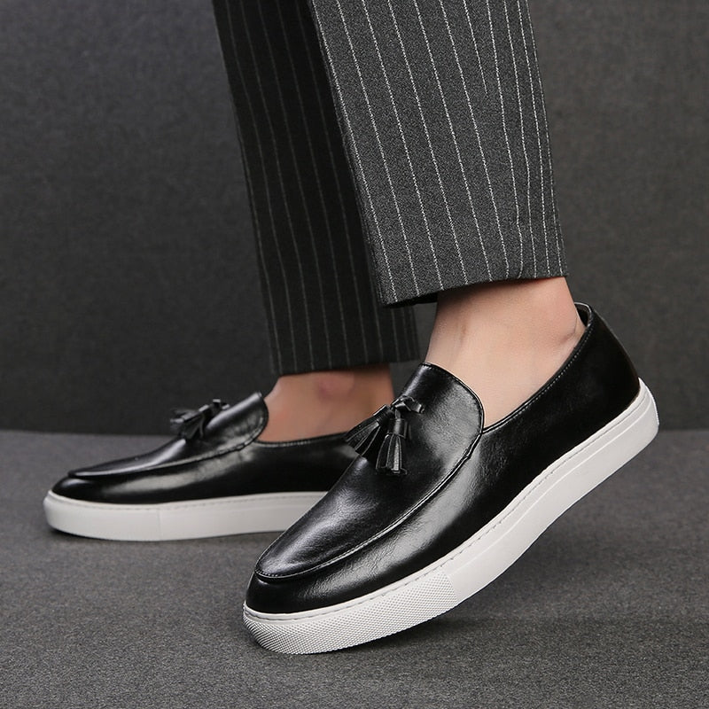 waterproof men loafers, men's loafers, men italian luxury loafers, luxury loafers for men, loafers, elegant men loafers, comfortable formal shoes for men