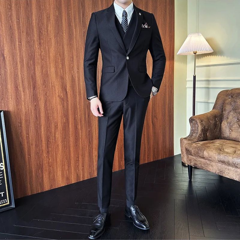 suit, modern men’s suit, men’s suit, men’s slim fit suit, formal men’s suit, executive men’s suit, double-breasted waistcoat suit