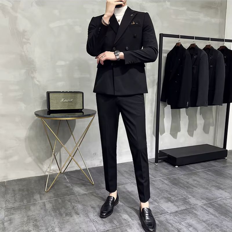 double-breasted men’s suit, solid grey suit, slim fit formal suit, elegant men’s outfit, Maximus menswear