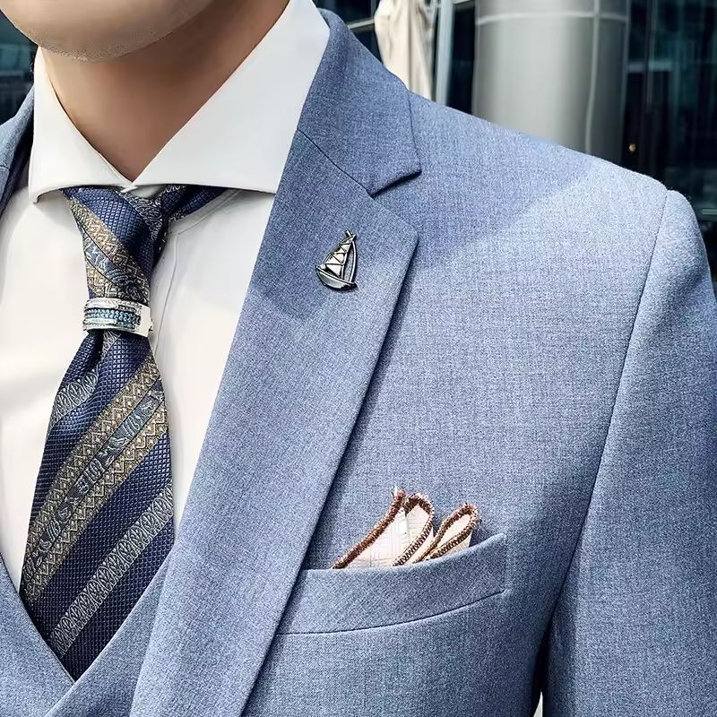 suit, modern men’s suit, men’s suit, men’s formal suit, men’s business suit, english style suit