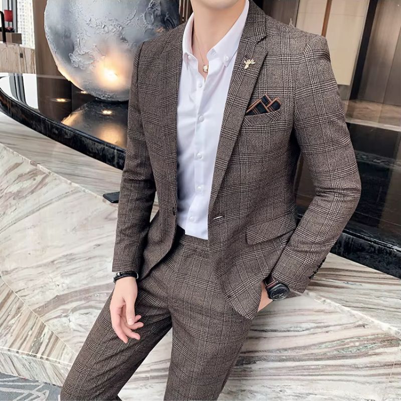 vintage checkered suit, slim fit men’s suit, retro men’s outfit, formal check suit, Maximus men’s fashion