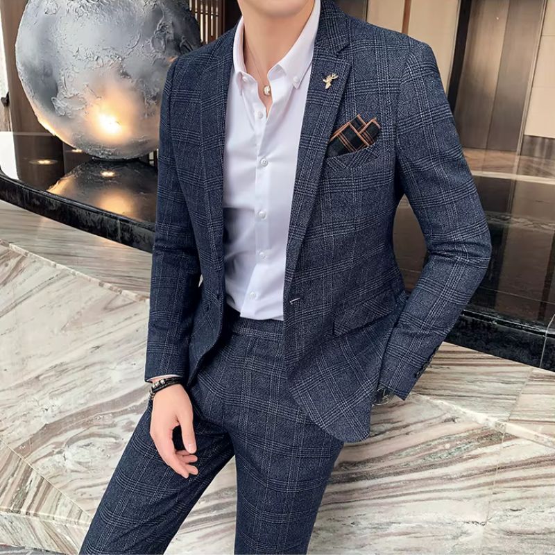 vintage checkered suit, slim fit men’s suit, retro men’s outfit, formal check suit, Maximus men’s fashion
