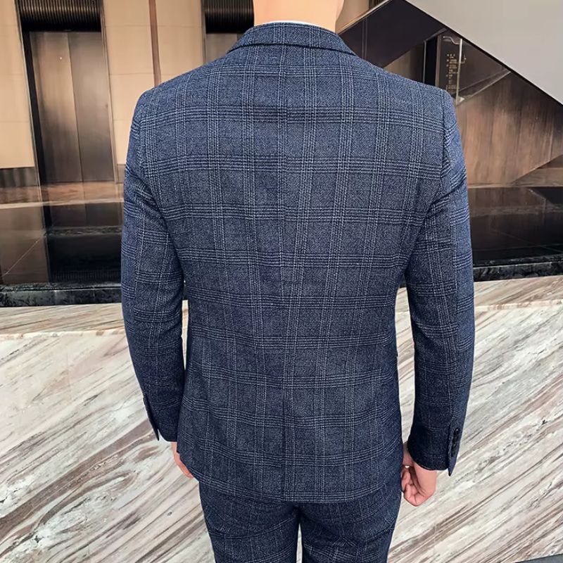 vintage checkered suit, slim fit men’s suit, retro men’s outfit, formal check suit, Maximus men’s fashion