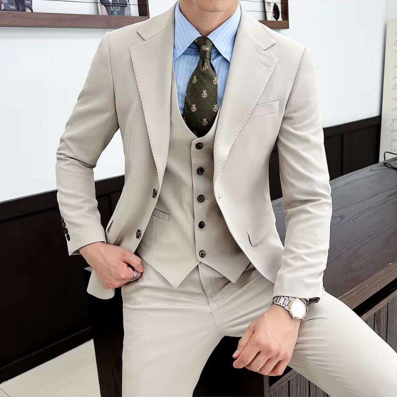 suit, slim fit men’s suit, men’s suit, Men's Slim Suit, Maximus Men's Slim Suit, Luxury Suit, Luxury men's Suit