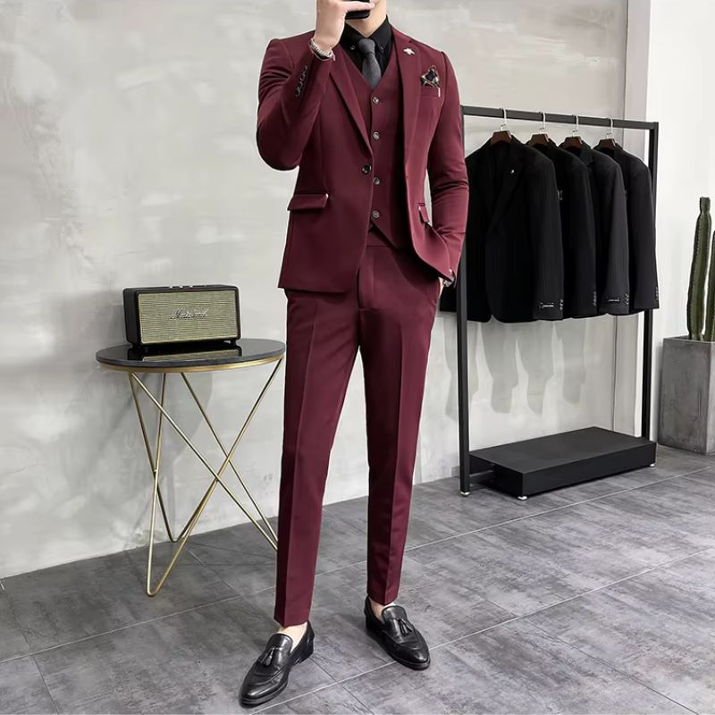 three-piece suit, suit, solid men’s suit, modern men’s suit, men’s suit, men’s slim fit suit, formal men’s suit