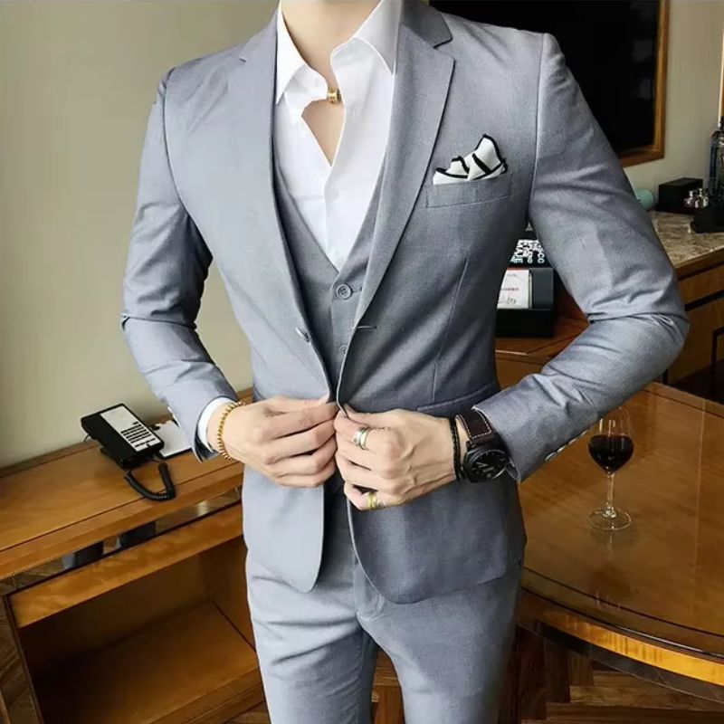 suit, slim fit men’s suit, modern men’s suit, men’s suit, elegant suit