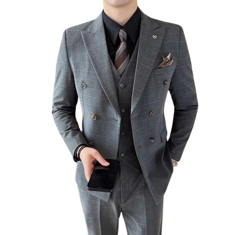 suit, Slim Fit Suit, Plaid Suit, plaid men’s suit, modern men’s suit, men’s suit, Men’s Plaid Suit, Men’s Double-Breasted Suit, formal men’s suit
