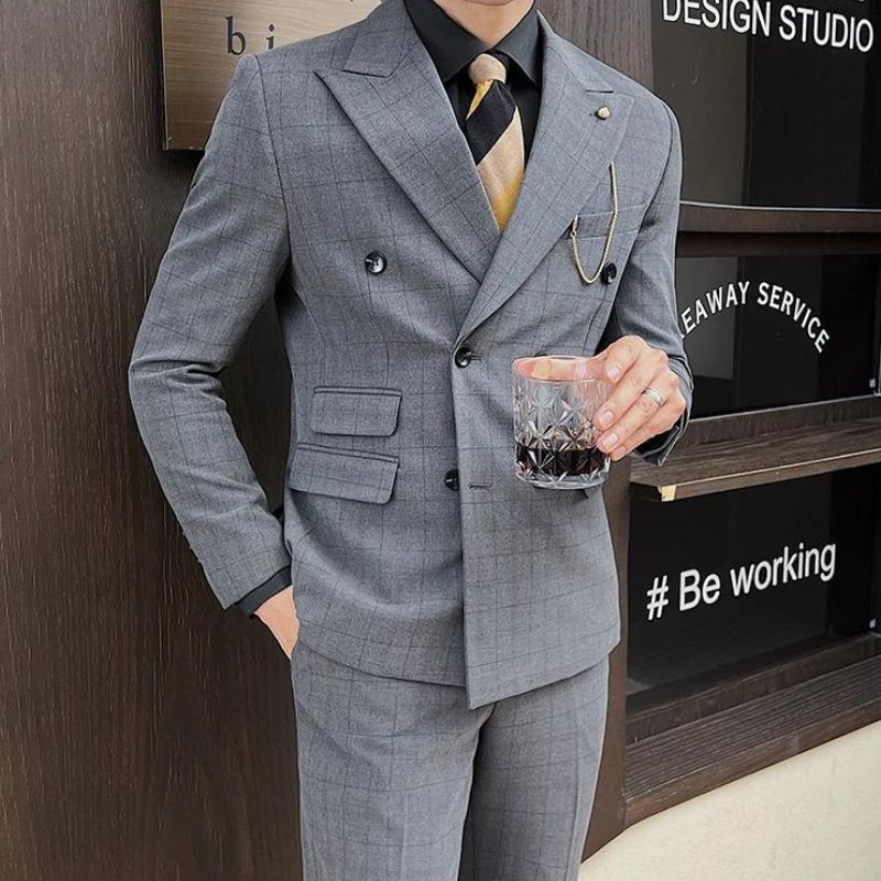 suit, Plaid Suit, men’s suit, Men’s Plaid Suit, Men's Plaid Suit, Men's Double-Breasted Suit, Men's Double-Breasted Plaid Suit, double-breasted suit