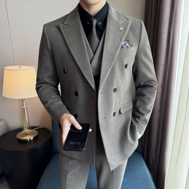 suit, Plain Suit, men’s suit, Men's Double-Breasted Suit, Men's Double-Breasted Plain Suit, double-breasted suit