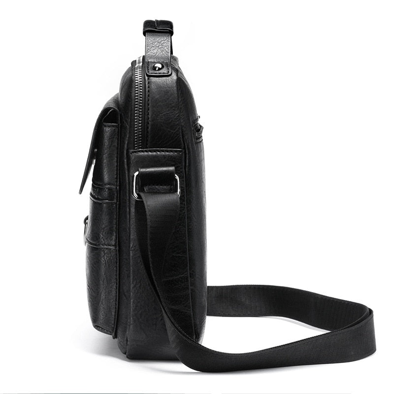 Bolsa Transversal Masculina de Couro 