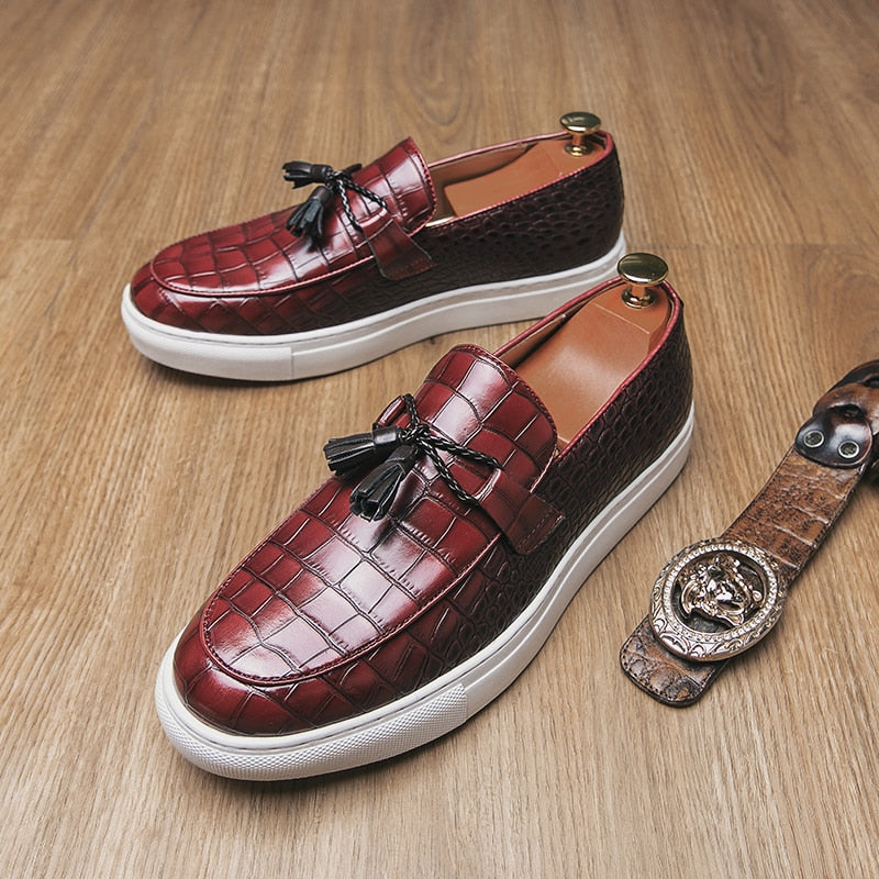 premium men loafers, men's loafers, men luxury loafers, loafers, elegant men loafers, comfortable men footwear, casual elegant men shoes
