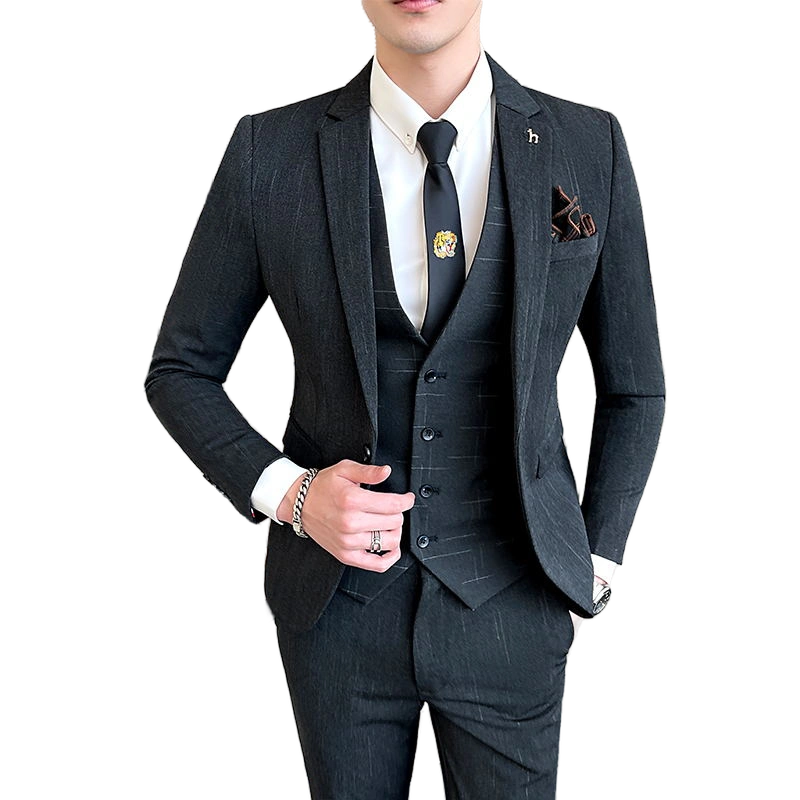 suit, slim fit men’s suit, modern men’s suit, men’s suit, Maximus suit, elegant suit, elegant men’s suit, classic men’s suit