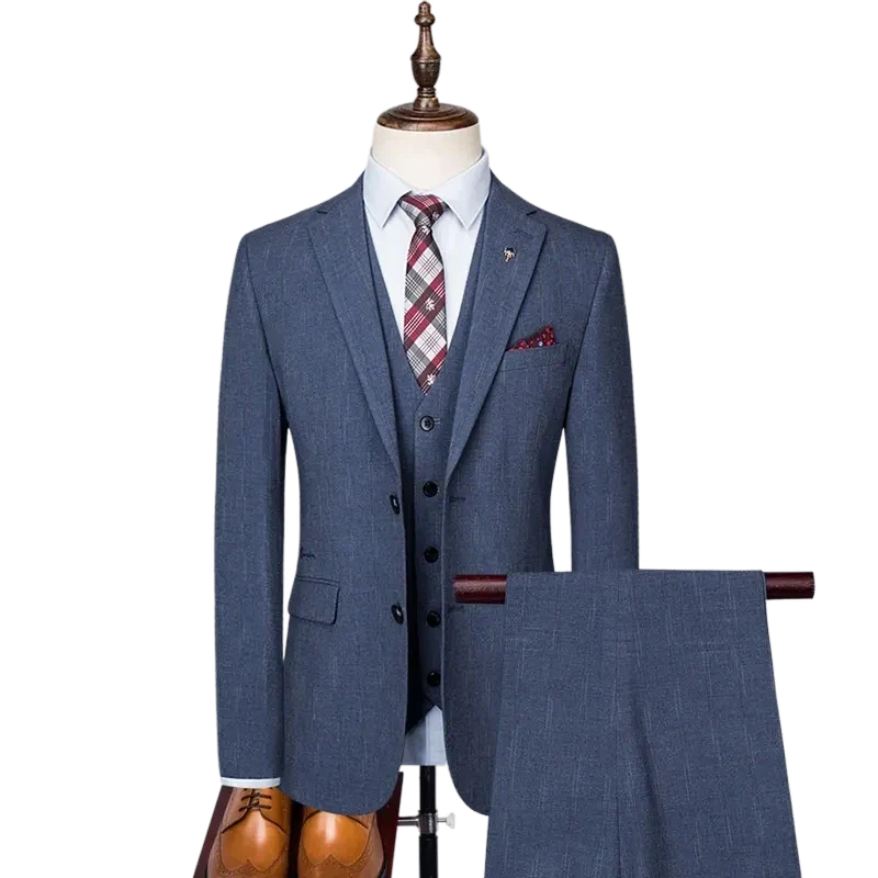 elegant suit, Maximus suit, classic men’s suit, men’s suit, three piece slim fit suit, modern three piece suit, complete three piece suit, three piece suit, suit